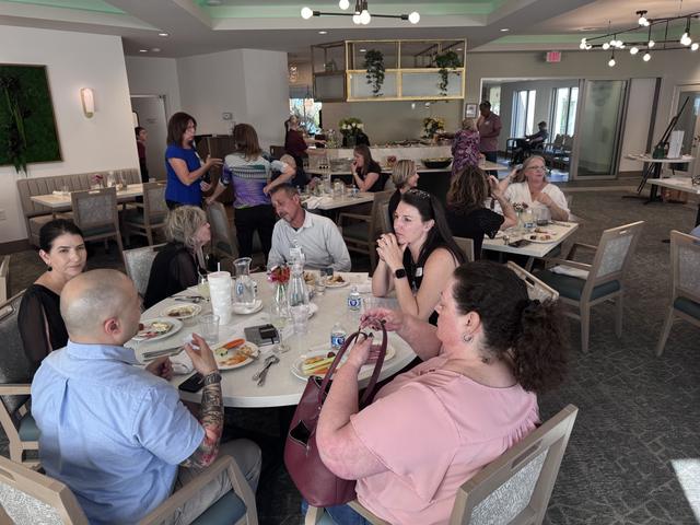 Members connecting over lunch